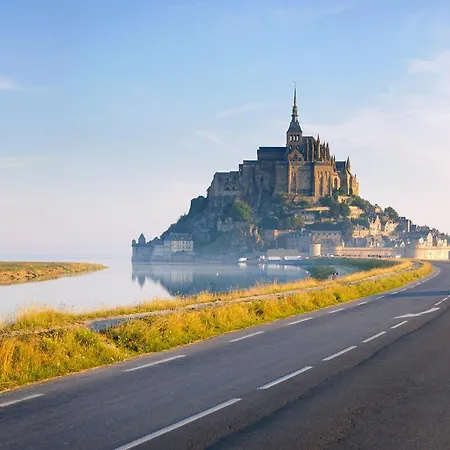 Le Mouton Blanc Mont-Saint-Michel