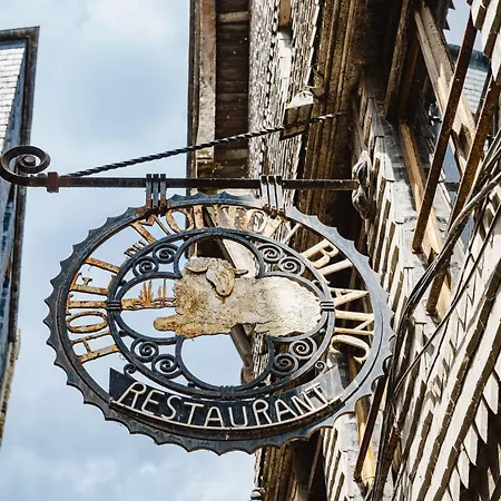 Le Mouton Blanc Szálloda 3*