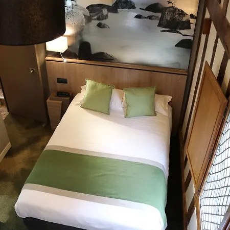 Hotell Le Mouton Blanc 3*