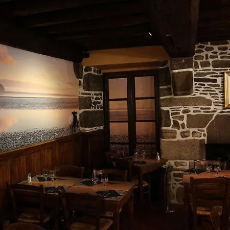 Szálloda Le Mouton Blanc