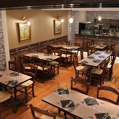 Szálloda Le Mouton Blanc