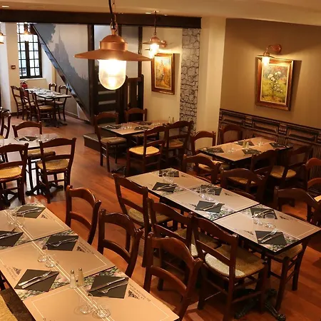Le Mouton Blanc Hotell